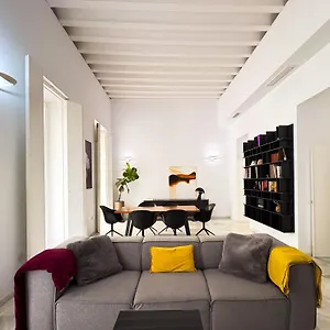 https://casa-columela-cadiz.es-andalucia.com